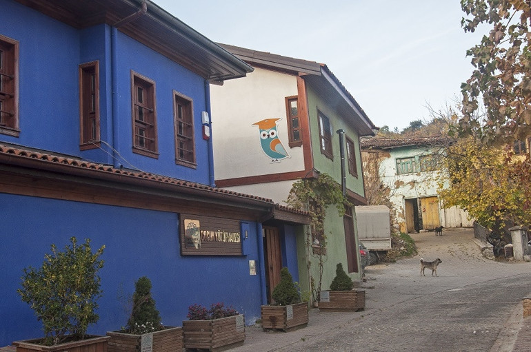 Evvel zaman içinde bir köy ve pideli köfte