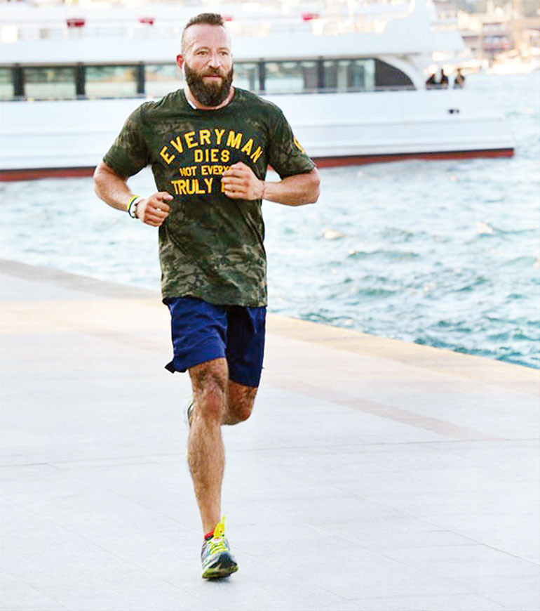 Sana koşmak isterim derman yok dizlerimde