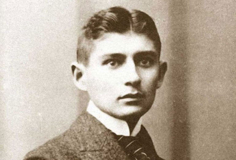 Ünlü yazarların yazma rutinleri