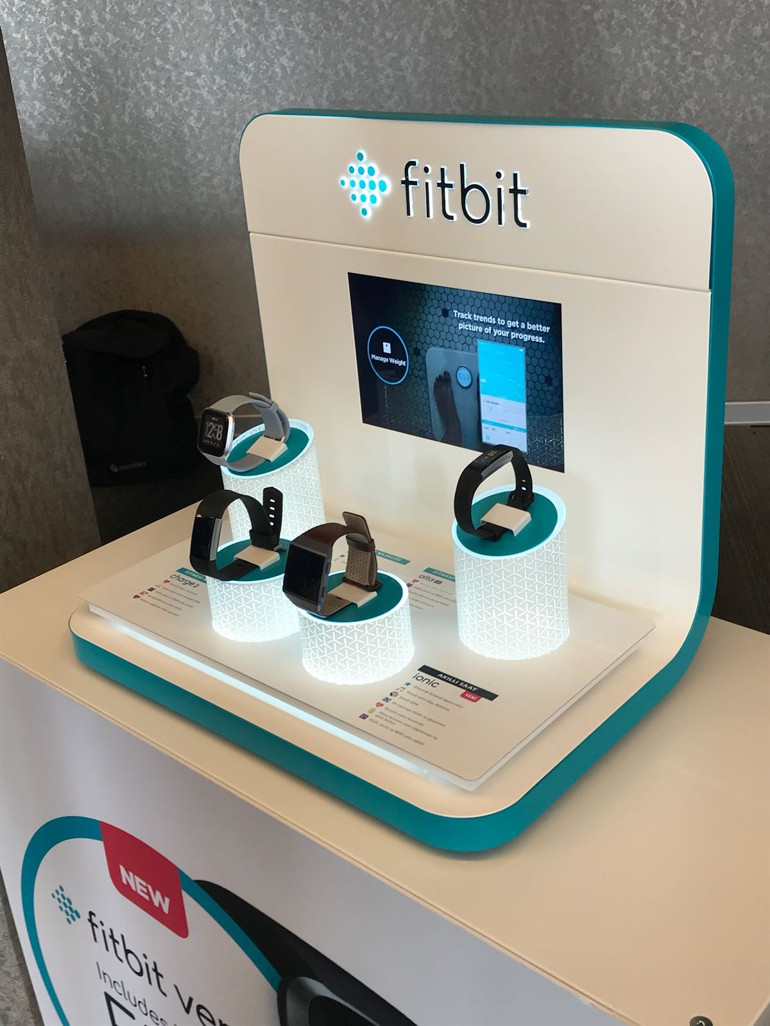 Apple Watcha yeni rakip: Fitbit Versa