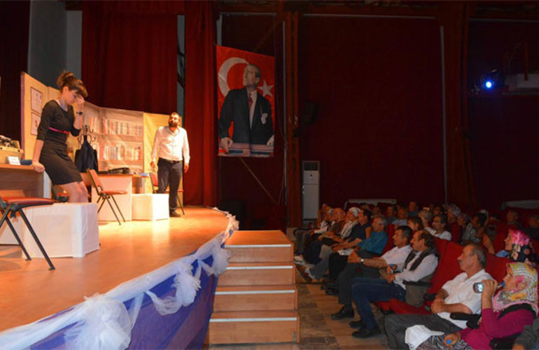 Muğlalılar ama ilk kez deniz gördüler, hayatlarında ilk defa tiyatro izlediler