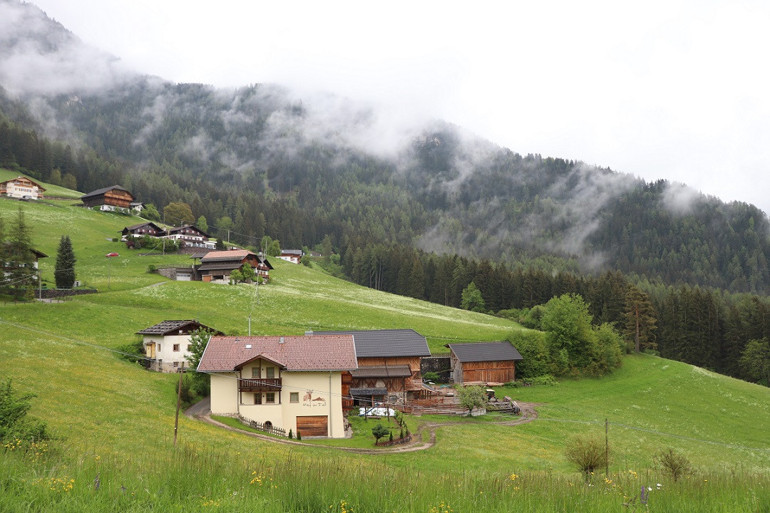 Bir İtalyan rüyası : Dolomit Dağları