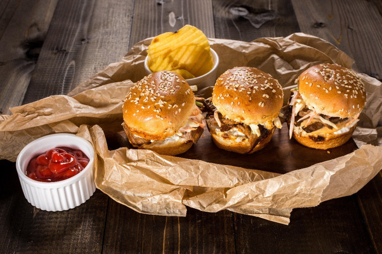 Maç İzleme Zevkinize Zevk Katacak Eğlenceli Atıştırmalıklar