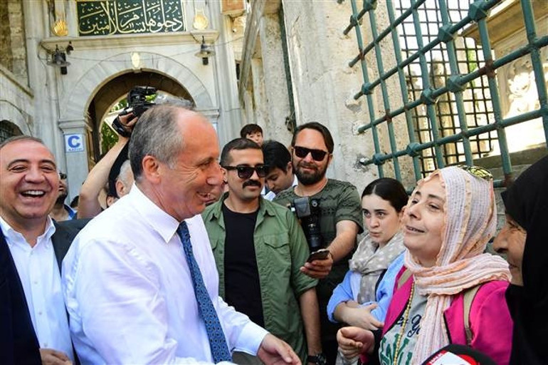 Herkesi aşağı indirdi... Muharrem İnce İstanbulda konuştu