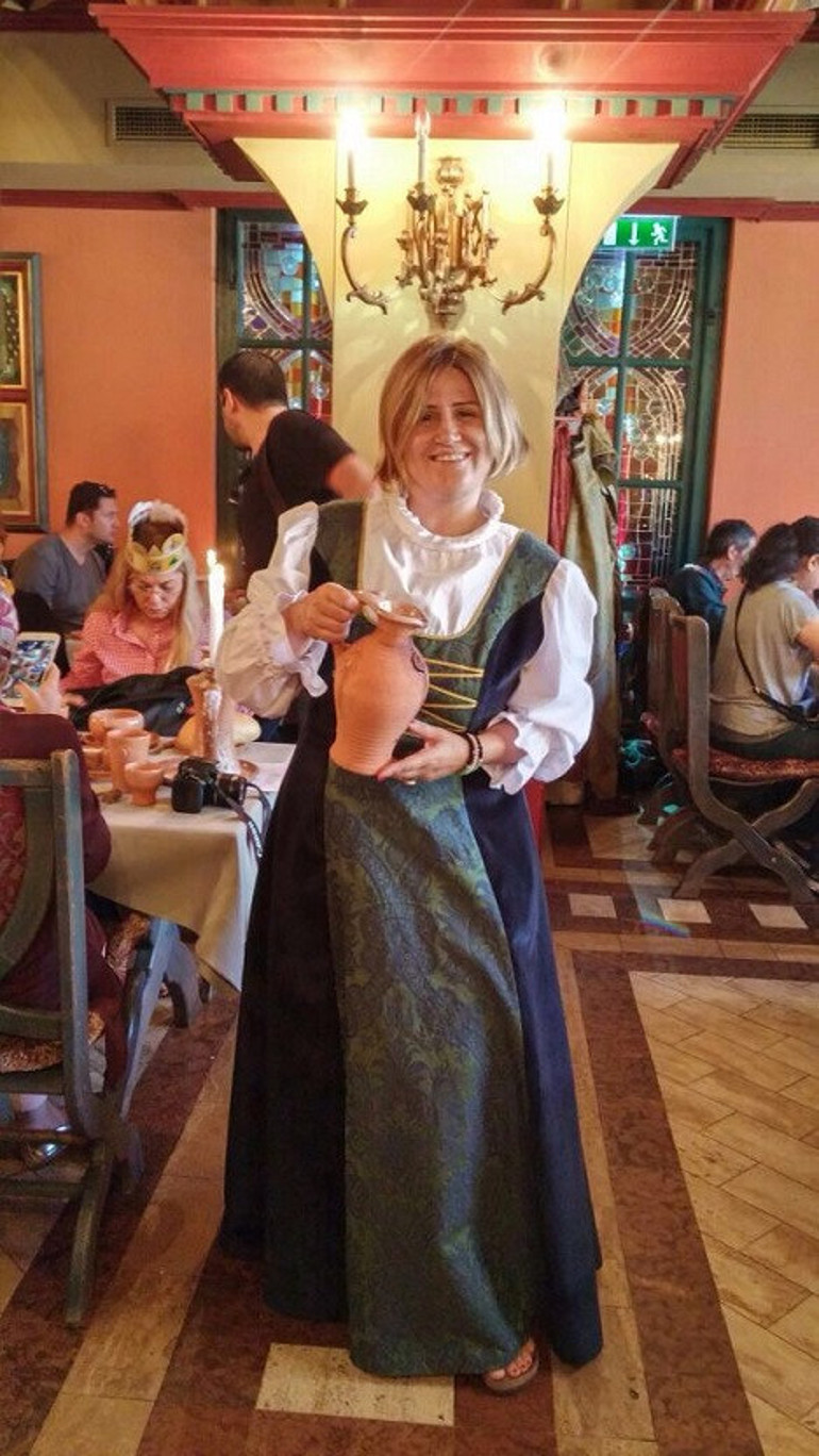 Estergon’da Tuna dertli akıyor