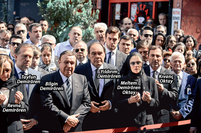 Türkiye Erdoğan Demiröreni sonsuzluğa uğurladı... Sevgi seli