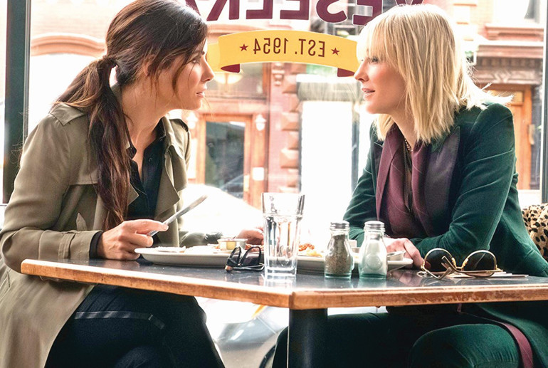 Bütün kızlar toplandık