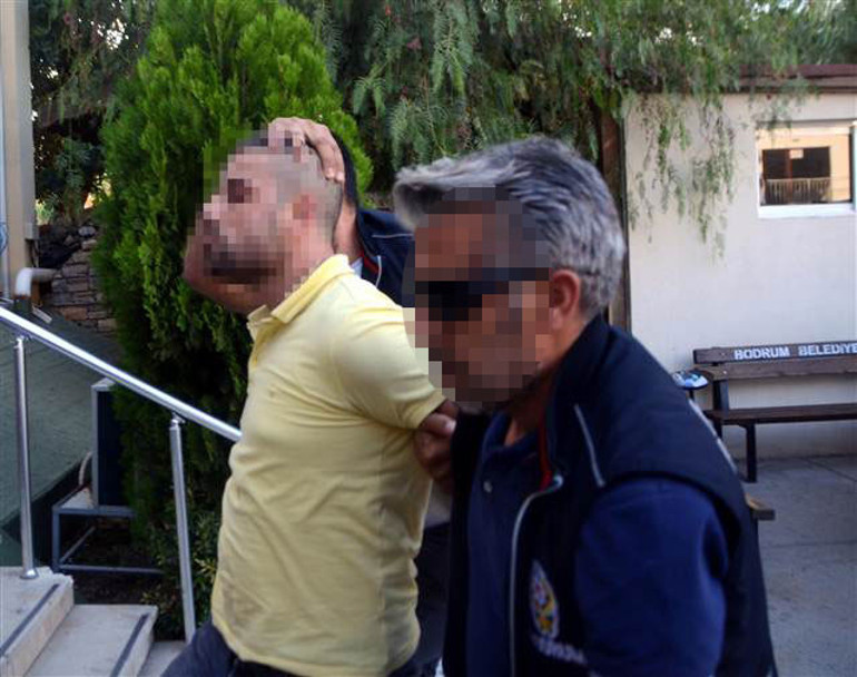 Bodrumda şarkıcı Hacer Tülünün de öldüğü saldırı intikam cinayeti mi Adı daha önce cinayete karışmış