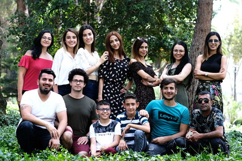 28 Aydır sessiz dostları besleyen dostlar