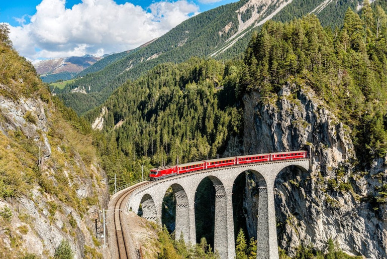 Tren seyahati sevenlerin gitmesi gereken 5 yer