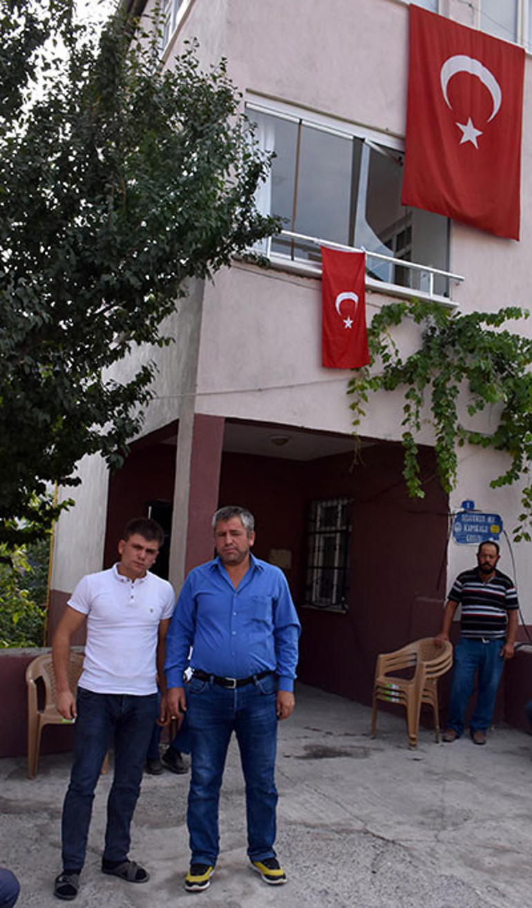 Gelini ve torunu şehit edilen Karakaya: Bunlar insan olamaz