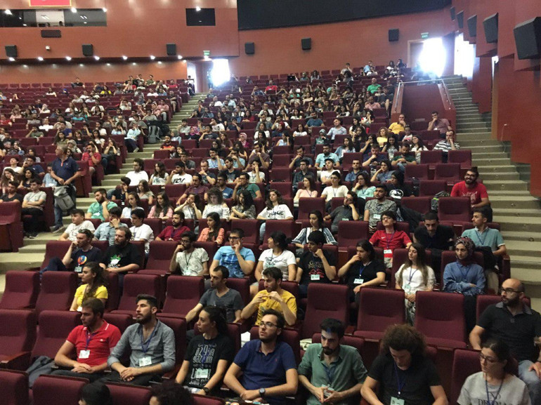 Türkiye’de güzel şeyler oluyor