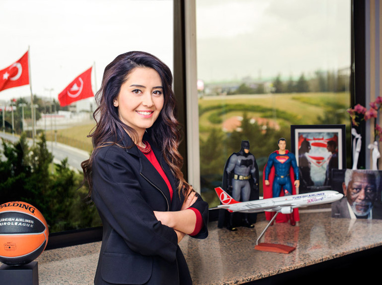 Hürriyet, sır gibi saklanan yeni üniformalara ulaştı... İşte THYnin yeni yüzü