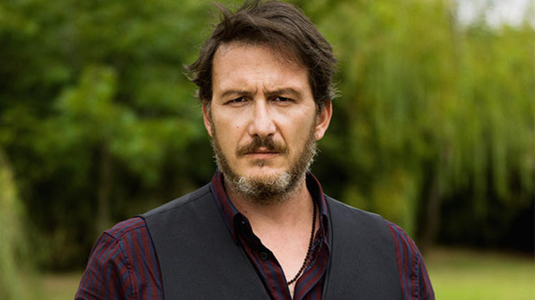 Ufak Tefek Cinayetler dizisinin oyuncuları kimdir İşte Ufak Tefek Cinayetler dizisinin oyuncu kadrosu