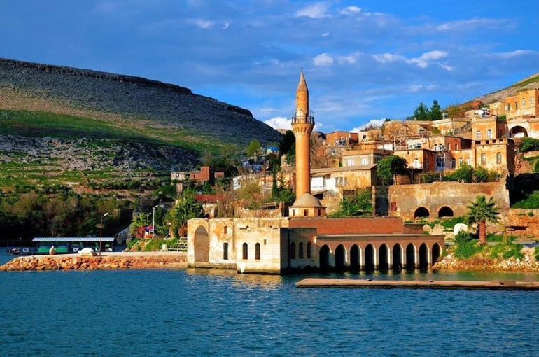 Yeni Şanlıurfa’yı keşfetmek…