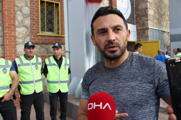 Ahmet Dursun isyan etti: Kalecimi döveceklerdi