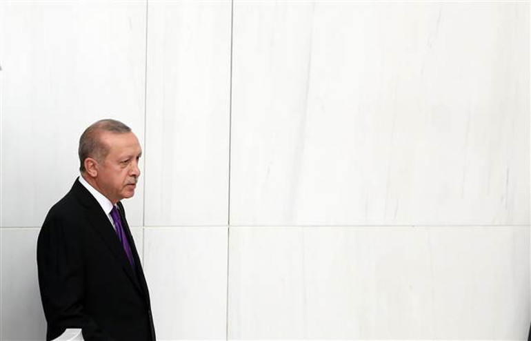 Cumhurbaşkanı Erdoğandan TBMMde önemli mesajlar