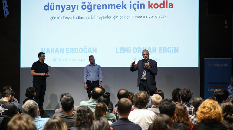 Kodlamanın geleceği ‘4. İstanbul Tasarım Bienali’ne taşındı