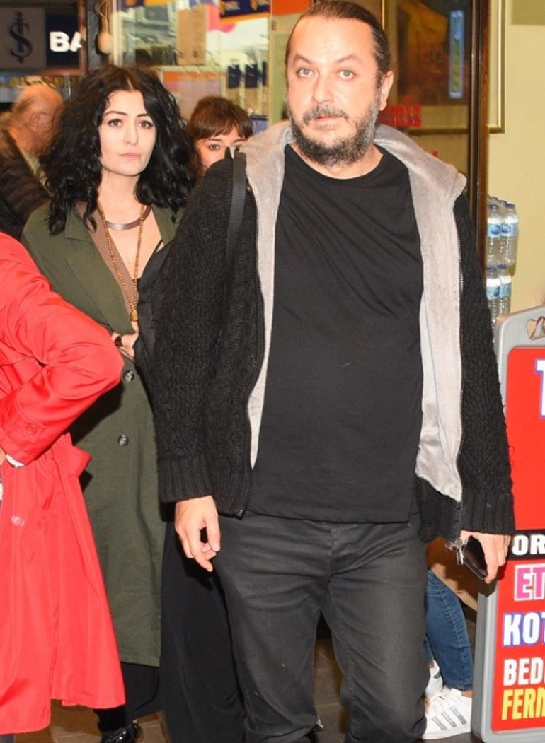 Flaşlar gerdi