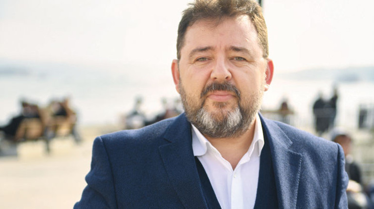 Kraldan çok kralcıların cinayeti