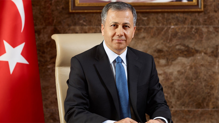 Son dakika... 17 valinin görev yeri değişti, 21 vali merkeze çekildi