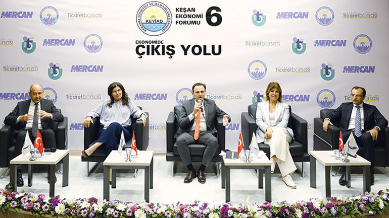 Yeni hikâye yazılımdan çıkar ihracat 5 milyar doları rahat yakalar