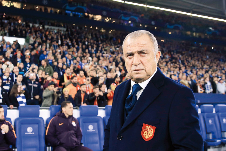 O plaket hâlâ MİT’in duvarında asılıysa