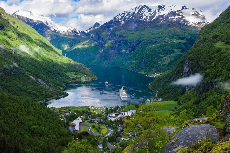 Dünyayı su üzerinde keşfet