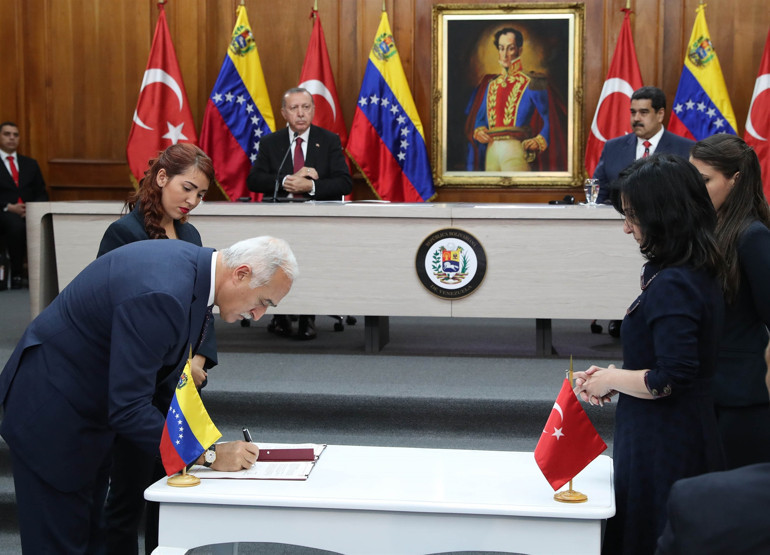 Son dakika... Cumhurbaşkanı Erdoğan: Madurodan talepte bulundum o da kabul etti