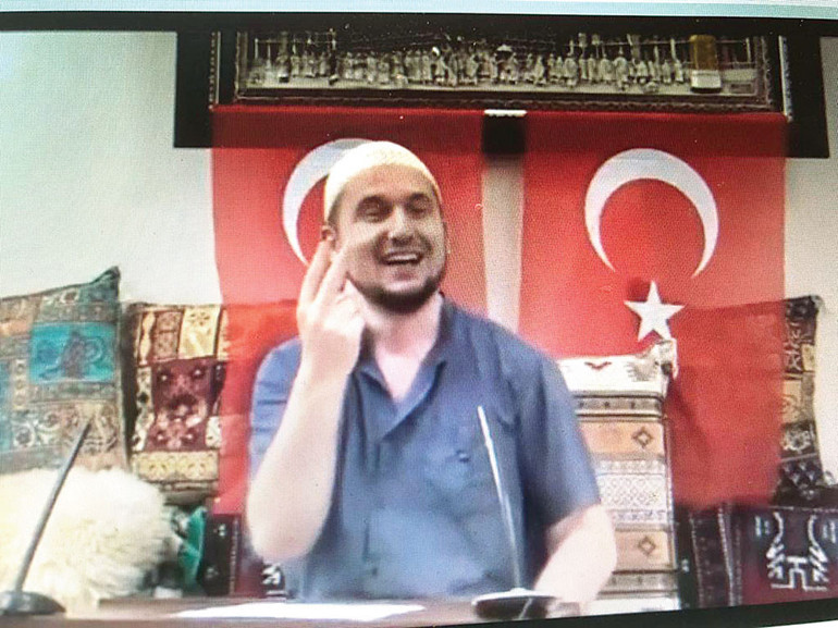 Hocam ben bu zencili muhabbeti anlamadım