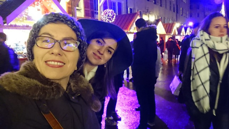 Annecy Gölü manzaraları ve Noel sokakları