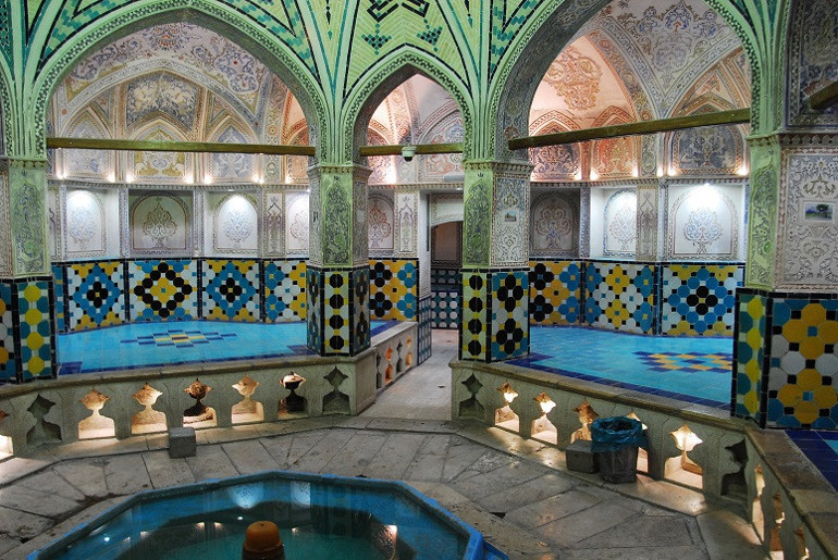 Tahrandan Şiraza uzanan yolculuk