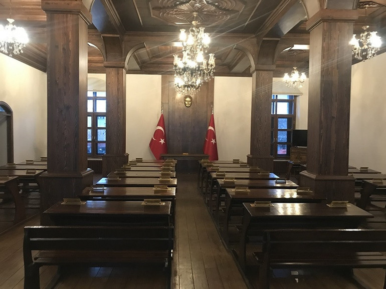 Beyazın peşinde dağların zirvesinde: Erzurum