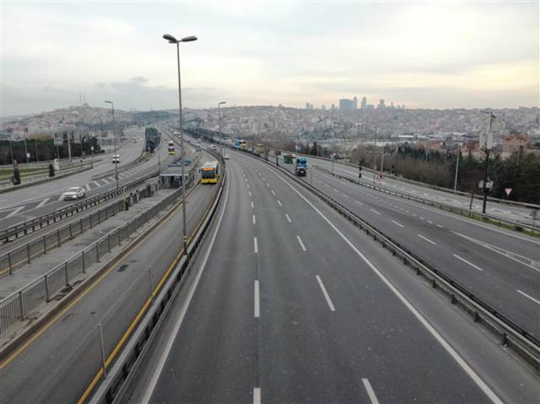 İstanbulda trafik yoğunluğu yüzde 1