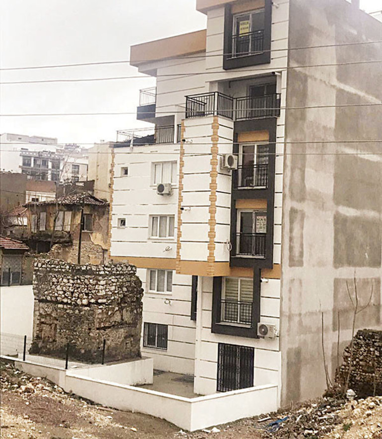 ‘Ecdat’ apartmanı: Tescilli Osmanlı sarnıcının yanı başına bina diktiler
