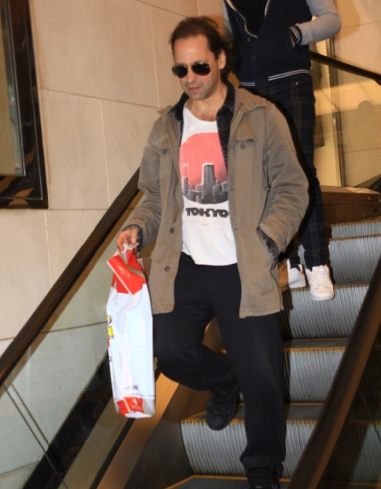 Doğumdan sonra ilk poz