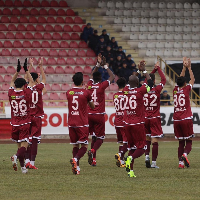 Transfer yasağı kalkar kalkmaz 2 saatte 17 transfer yaptılar