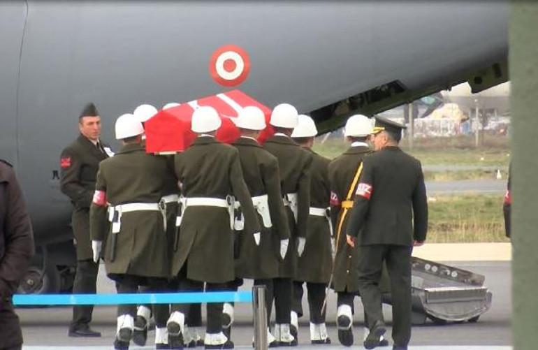 Çekmeköy’de kaza kırım ekibi incelemelere başladı