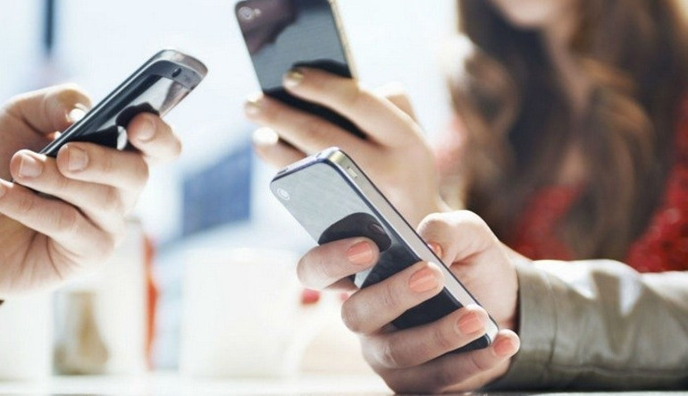 Ucuz telefonlar raflardan çekilebilir