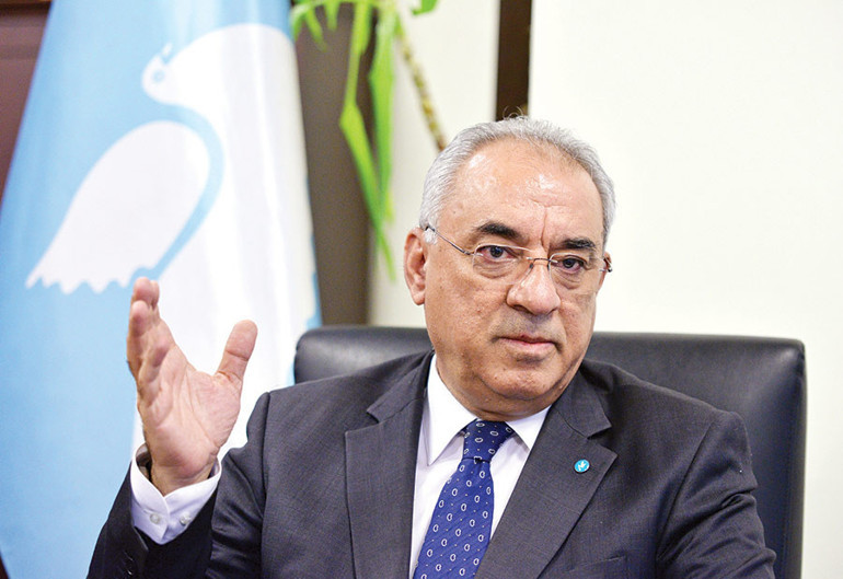 20 günlüğüne 20 vekil de bize verselerdi