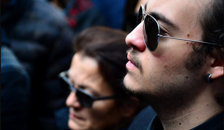 Gözyaşlarını tutamadılar Aytaç Arman son yolculuğuna uğurlandı