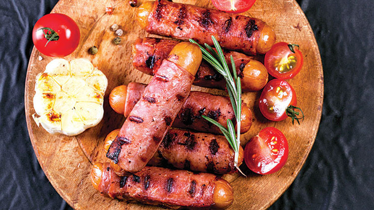 Salam ve sosiste ne kadar et var