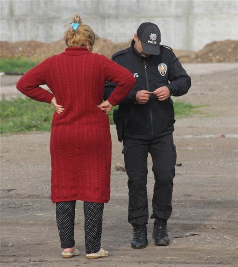 Polis 24 saat drone ile kontrol ediyor Kimlik göstermeyen mahalleye alınmıyor