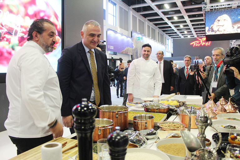 ‘Türkiye’ye gelen Alman misafirlerimiz, Almanya’da gibi rahatlar’