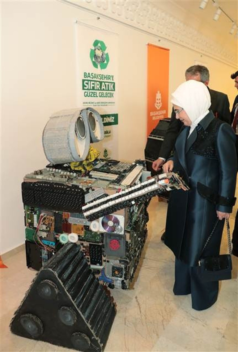 Emine Erdoğan: Bir pamuklu tişörtün üretilmesi için 2 bin 700 litre su harcandığını biliyor musunuz