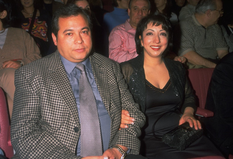 Ünlü çift evlendikleri günü ilk kez anlattı Kız evinden erkek evine koca bir traktörle gittik