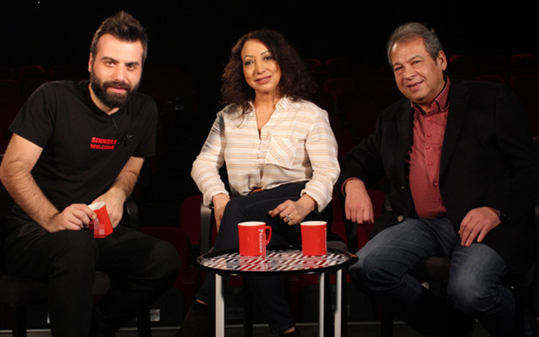 Ünlü çift evlendikleri günü ilk kez anlattı Kız evinden erkek evine koca bir traktörle gittik