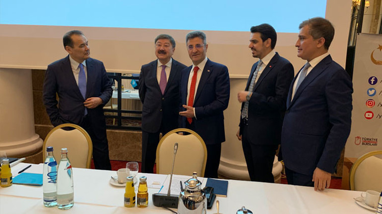 Bedelli askerlik konusunun yakın takipçisiyiz