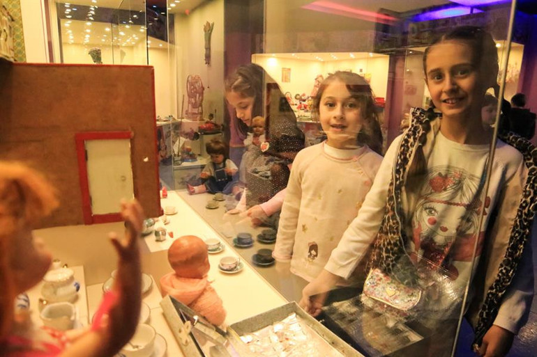 Üç asırlık oyuncaklar bu müzede sergileniyor