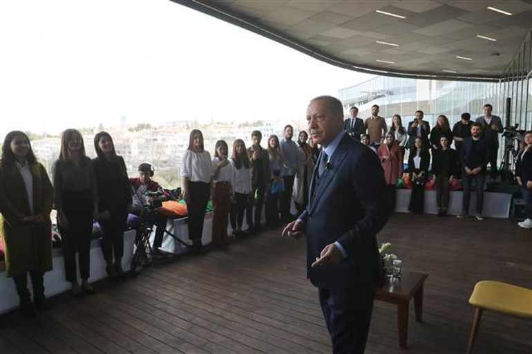 Cumhurbaşkanı Erdoğandan sürpriz programda çok çarpıcı mesajlar